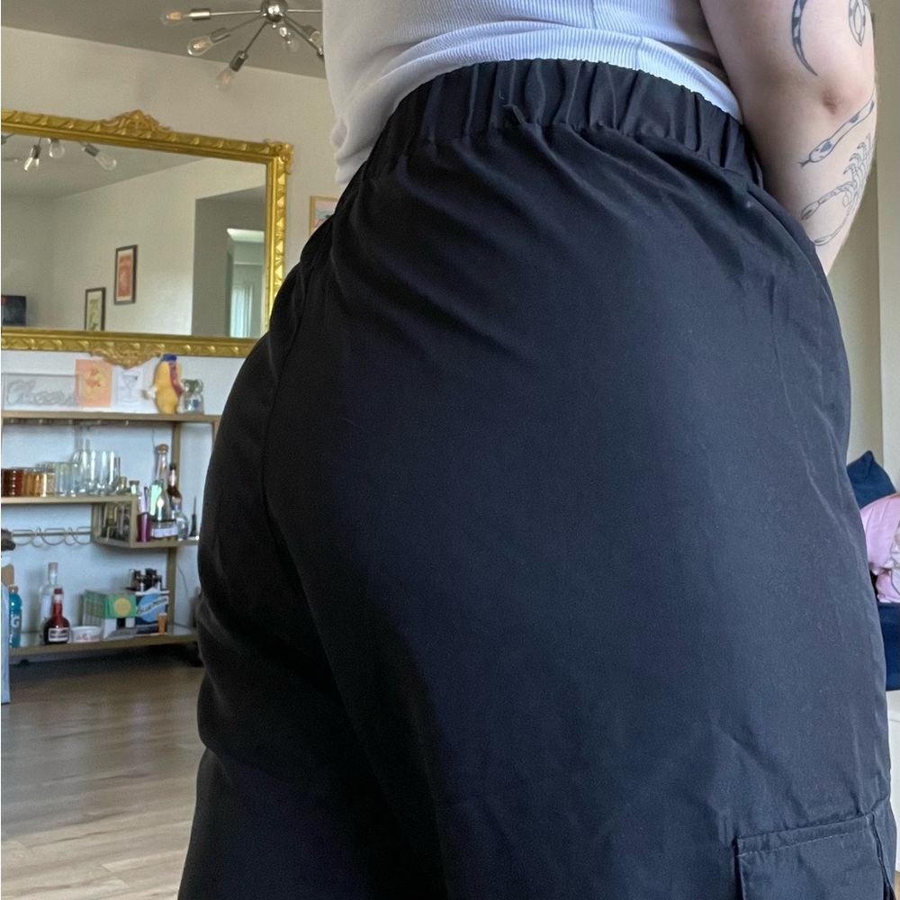 Drawstring Cargo Pants - Picture 3 of 6